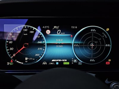 MERCEDES-BENZ GT AMG - 8