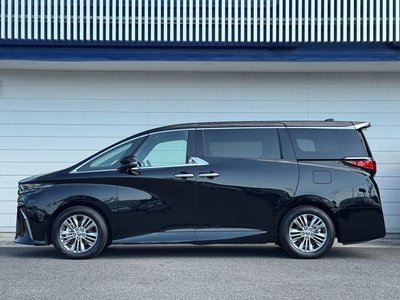 2026 Toyota ALPHARD 照片 9