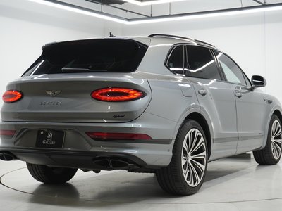 BENTLEY BENTAYGA - 6