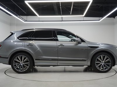 BENTLEY BENTAYGA - 4