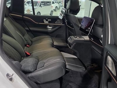 2026 Mercedes-BENZ GLS — миниатюра 20