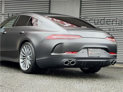 MERCEDES-BENZ GT AMG - 8