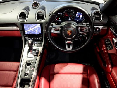 صورة مصغرة 24 لـ 2019 Porsche 718
