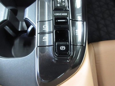 2025 Toyota CROWN SPORT — миниатюра 18