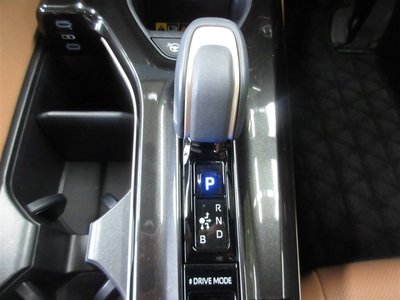 2025 Toyota CROWN SPORT — миниатюра 16