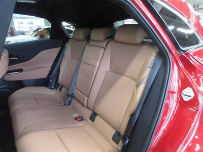 2025 Toyota CROWN SPORT — миниатюра 32