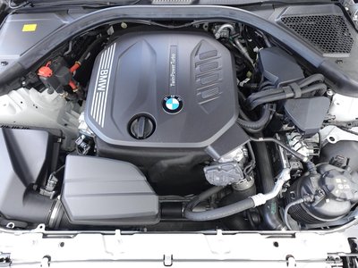 2025 BMW 3 SERIES thumbnail 15