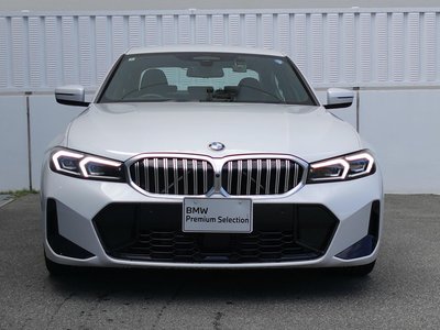 2025 BMW 3 SERIES photo 8