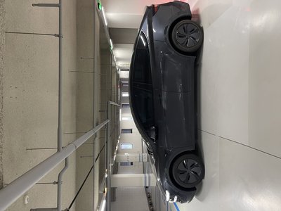 TESLA MODEL Y - 6