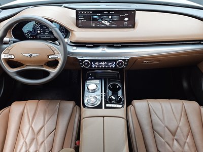 GENESIS G80 (RG3) - 5