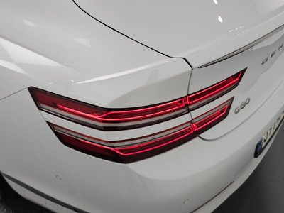 GENESIS G80 (RG3) - 10