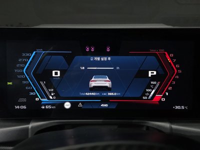 2023 BMW M4 — миниатюра 11