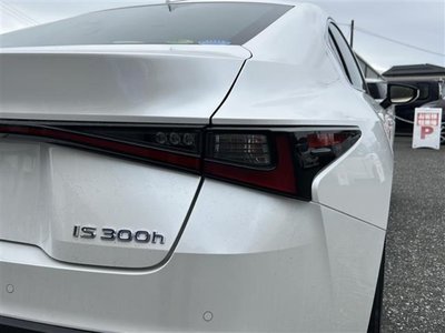 LEXUS IS 2021 thumbnail 32