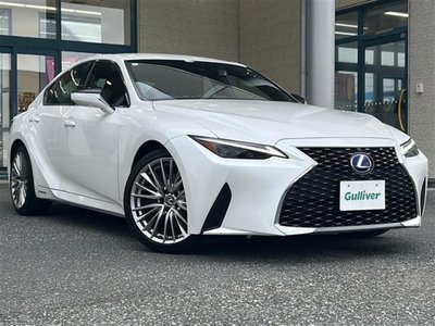 LEXUS IS 2021 thumbnail 25