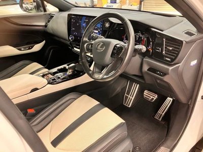 LEXUS NX - 4