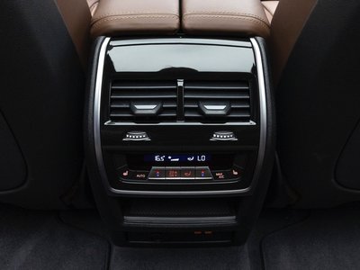 2026 BMW X5 — миниатюра 14