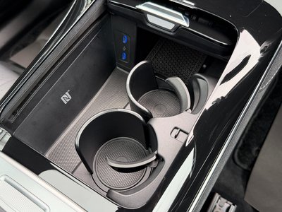 2025 Mercedes-BENZ EQE — миниатюра 41