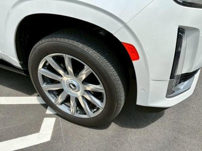 CADILLAC ESCALADE - 6