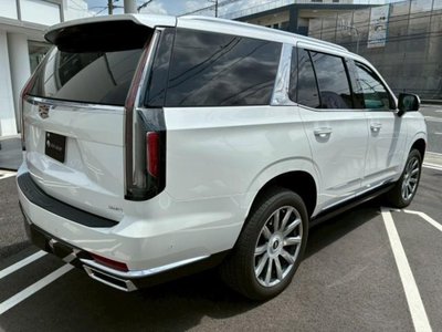 CADILLAC ESCALADE - 10