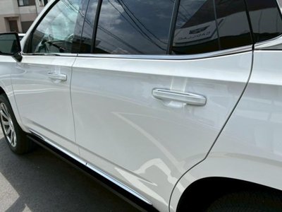 CADILLAC ESCALADE - 9