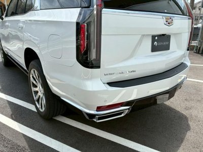 CADILLAC ESCALADE - 8