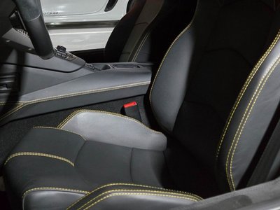 LAMBORGHINI AVENTADOR - 6