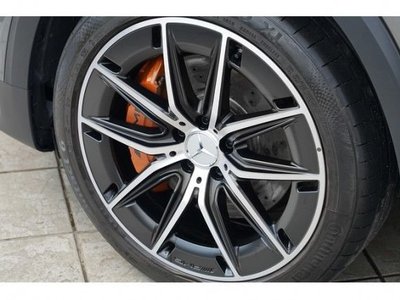 MERCEDES-BENZ GLB - 6