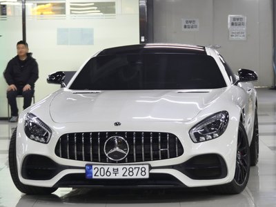 MERCEDES-BENZ GT AMG