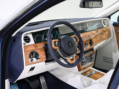 ROLLS-ROYCE PHANTOM - 9