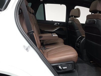 2024 BMW X5 thumbnail 17