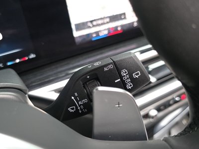 2024 BMW X5 thumbnail 38