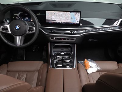 صورة 5 لـ 2024 BMW X5