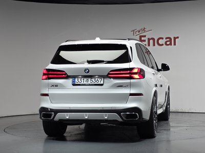 صورة 4 لـ 2024 BMW X5