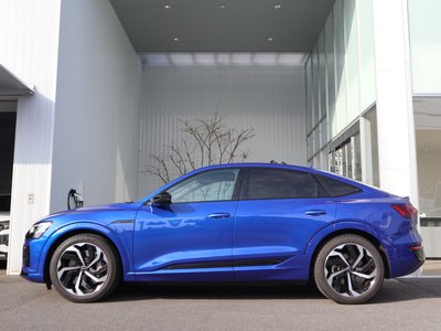 AUDI Q8 SPORTBACK E-TRON - 10