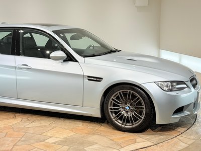صورة مصغرة 64 لـ 2009 BMW M3 SEDAN