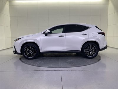 2022 Lexus NX — фото 3