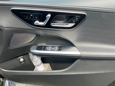 MERCEDES-BENZ C-CLASS - 7