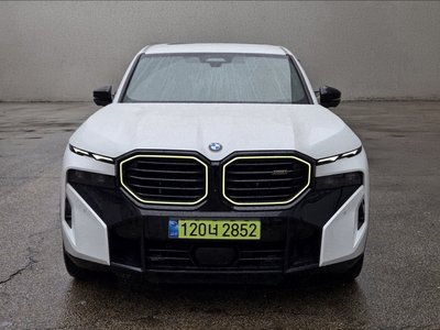 BMW XM - 1