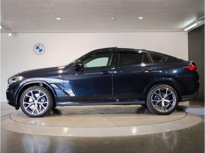 صورة 6 لـ 2023 BMW X6
