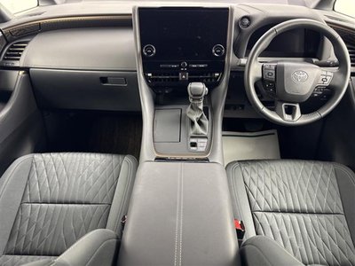 TOYOTA ALPHARD - 2