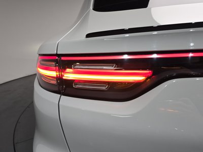 PORSCHE CAYENNE - 10