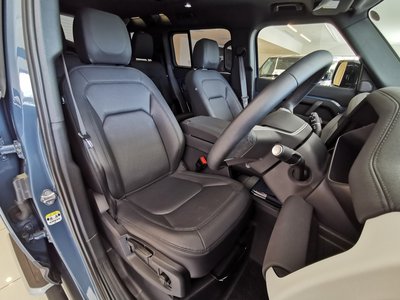 2023 LAND Rover DEFENDER — миниатюра 25