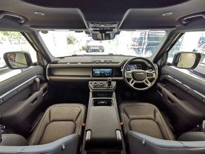 2023 LAND Rover DEFENDER 照片 4