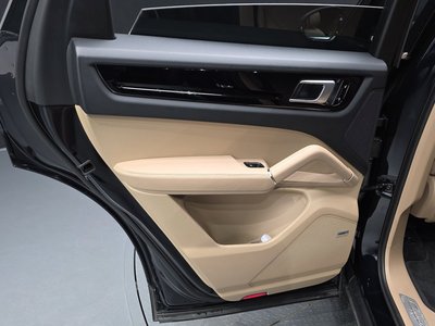 2019 Porsche CAYENNE — миниатюра 15