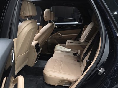 2019 Porsche CAYENNE — миниатюра 18