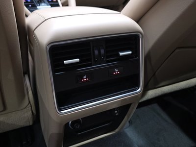 2019 Porsche CAYENNE — миниатюра 25