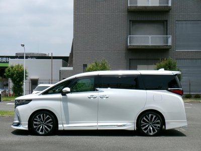 2024 Toyota ALPHARD 照片 8