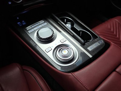 GENESIS G80 (RG3) - 9