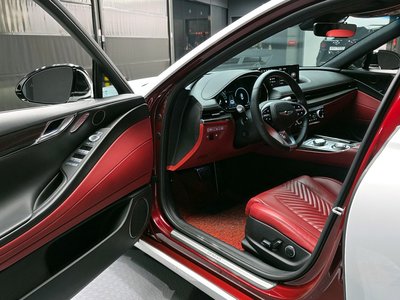 GENESIS G80 (RG3) - 10