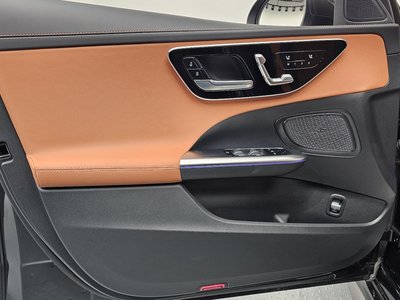 2025 Mercedes-BENZ C-CLASS — миниатюра 14